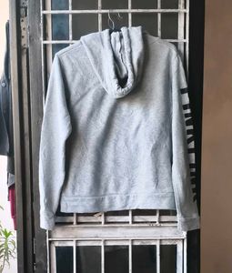 Very Beautiful N Amazing Hoddie