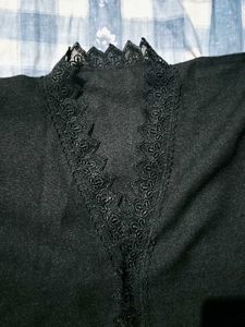 Elegant Black Abaya with Lace Trim