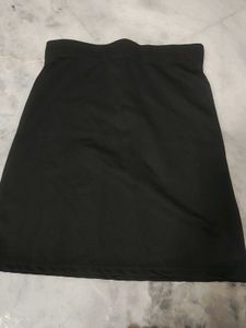 black mini skirt