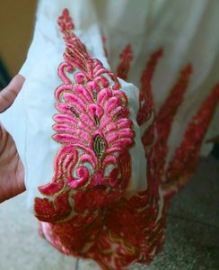 Elegant White Kurta with Pink Embroidery