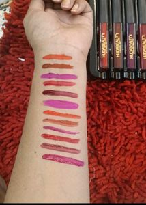 HUDA BEAUTY LIPGLOSS