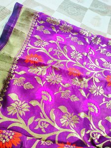 Floral Banarasi Silk Dupatta