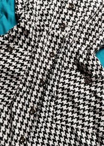 Houndstooth Button-Front Dress 👗✨