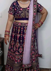 Women's Embroidered Lehenga With Blouse And Dupatt