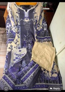 Elegant Blue &amp; Cream Floral Kurta Set