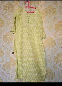 combo  Women's Kurtas - Set of 5