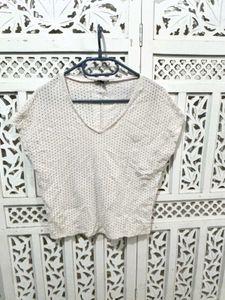 🌸 Imported Textured V-Neck Top I