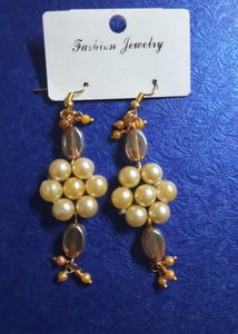 Elegant Pearl Necklace &amp; Earring Set