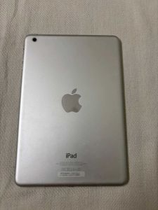 Apple iPad Mini Silver