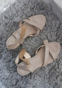 Elegant Beige Sandals
