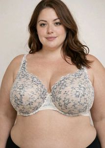 Women Plus Lace Bra 105D