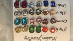 Sparkling Gemstone Stud Earrings Set