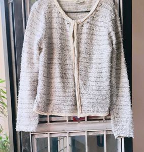 Very Beautiful Woolen Cardigan