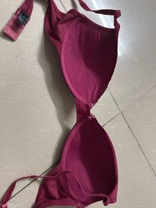 Stylish Pink Ribbed Push-Up Bra