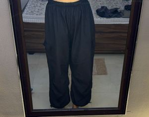 parachute pants/ trousers