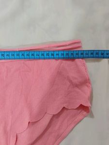 Cute  Salmon Pink Scalloped Briefs