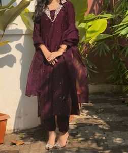 Elegant Embroidered Kurta Set