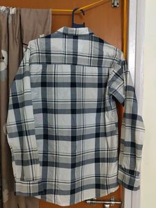 Double Pocket Shirt