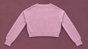 DUSTY PINK FLORAL EMBROIDERED CROPPED KNIT SWEATER