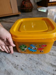 Festive Sale Pink Plastic Food Storage Container