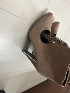 4inch Boot Like Shoes