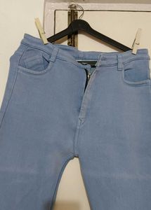 Light Wash Flared Jeans