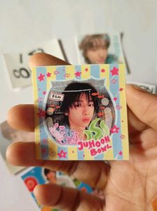 juhoon bagcharm + stickers combo