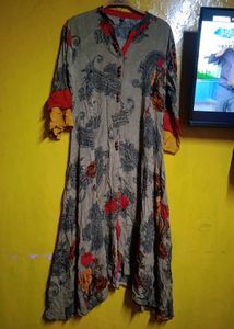 Stylish Asymmetrical Kurta with Floral Print