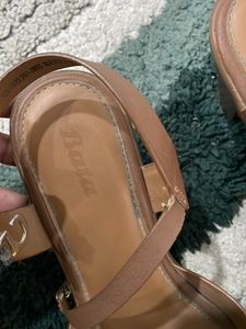 Casual Heel