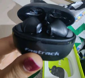 Fastrack Bmm Bass Drivers 40hrs Playtime F Pods.