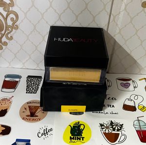 Huda Beauty Easy Bake Loose Powder KUNAFA