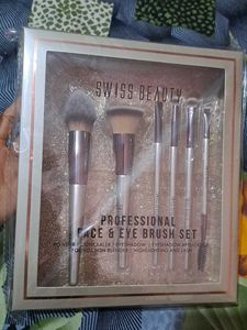 Swiss Beauty Professional Face &amp; Eye Brush Set