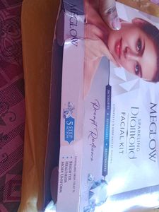 MEGLOW Sparkling Diamond Facial Kit