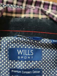 bundle of 2shirts