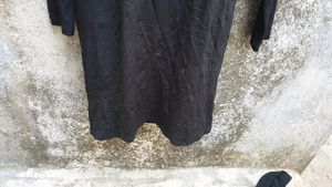 13. BLACK BACKLESS BODYCON