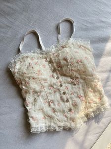 Pinteresty Floral top