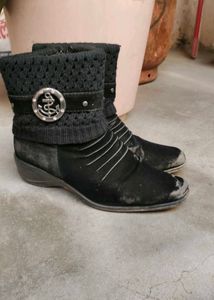 Anchor Buckle Ankle Boots