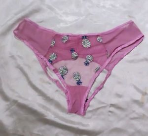 Pink 🩷Bra panty set