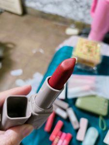 Maybelline serum wild card Matte Lipstick