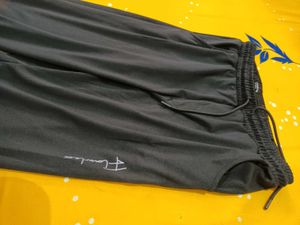 SHEIN Black Ankle Length Joggers – Size L