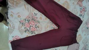 women Graphic Print T-Shirt or pant