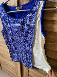 Womens Branded Crop Top…looks Very Sexy