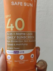 Lotus Herbals Safe Sun SPF 40 Sunscreen