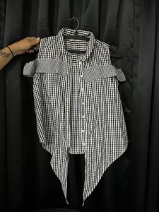 Chic Gingham Cold Shoulder Top