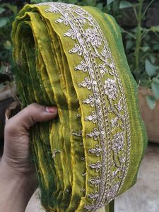 Exquisite Embroidered lace