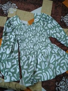 Stylish Green White Print Top
