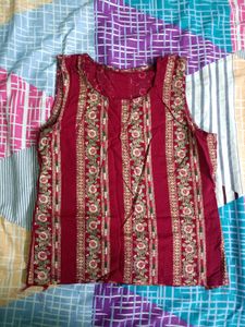 Maroon Printed short kurti top hand made✨✨