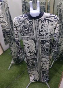 Unique Black & White Printed Kurta
