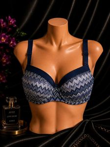 🇳🇿💫🎀Stylish Blue Chevron Padded Bra
