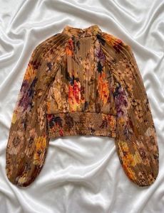 Boho Floral Pleated Smocked Top